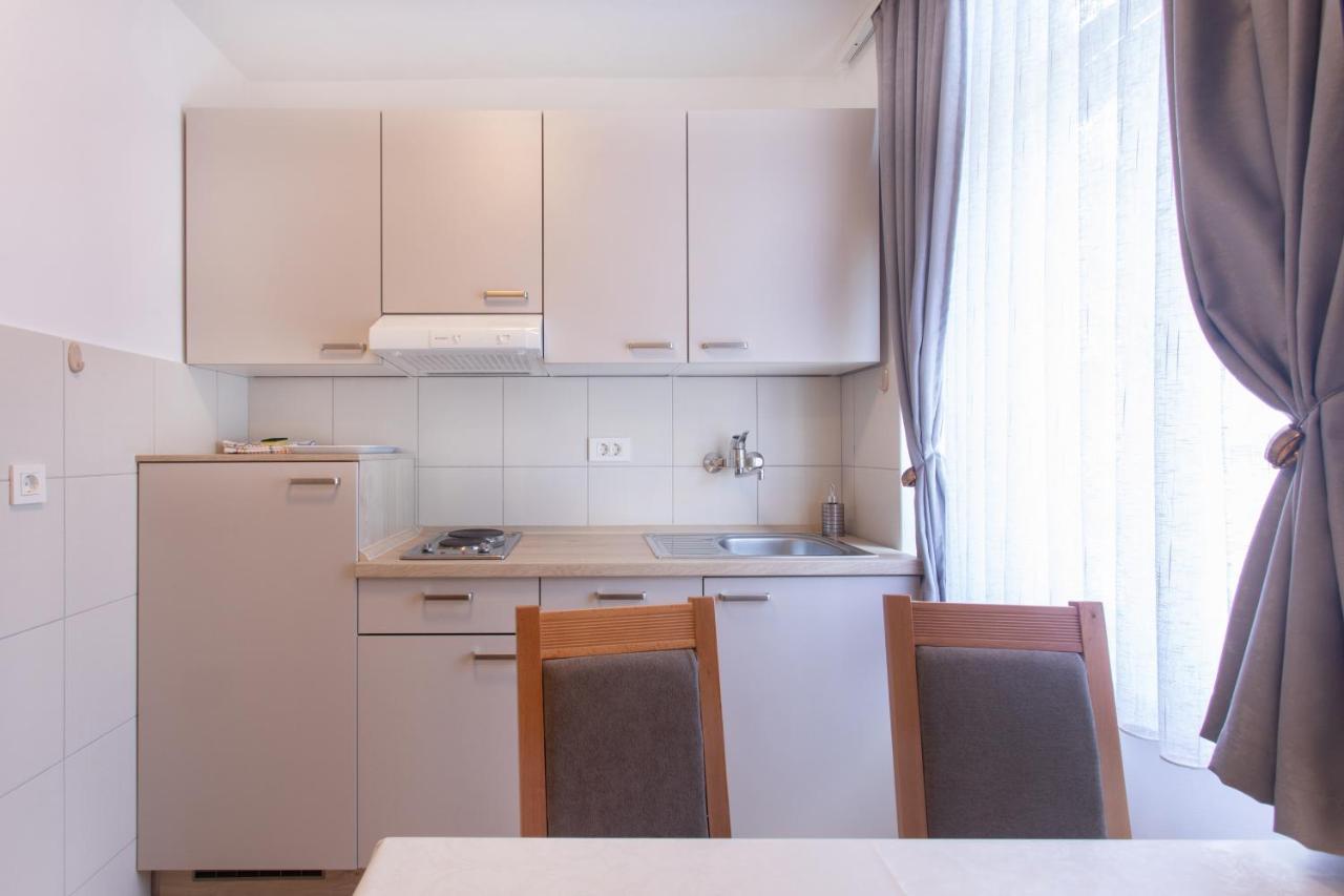 Apartmaji Pri Perotu Izola Εξωτερικό φωτογραφία