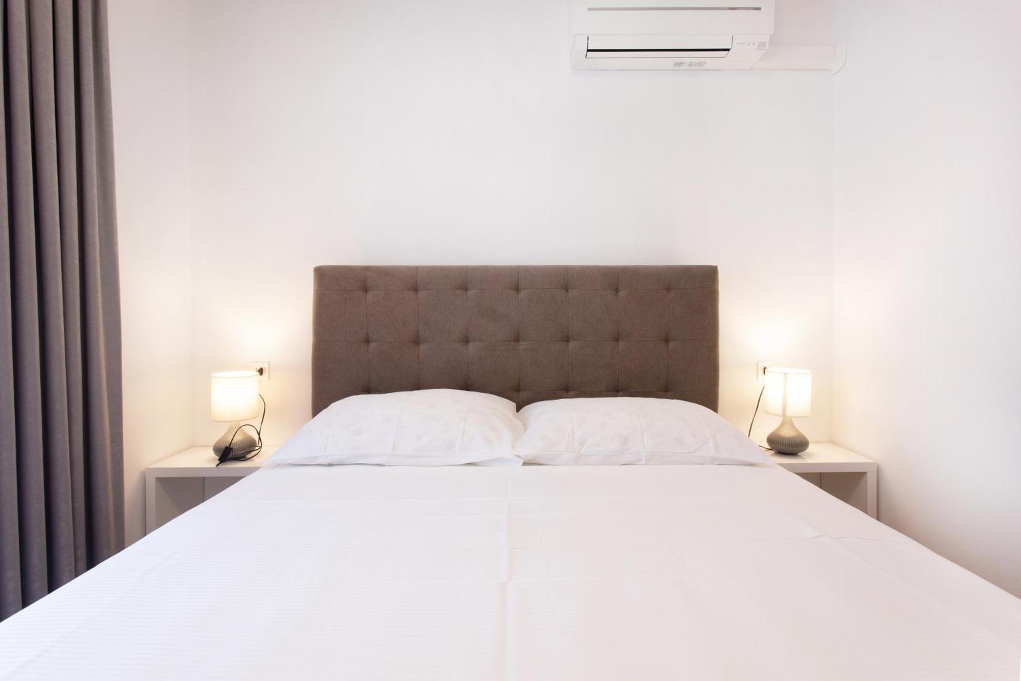 Apartmaji Pri Perotu Izola Εξωτερικό φωτογραφία